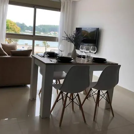 El Capricho De La Ria Apartment