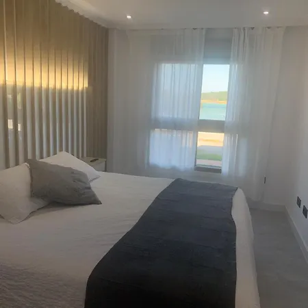 El Capricho De La Ria Apartment *
